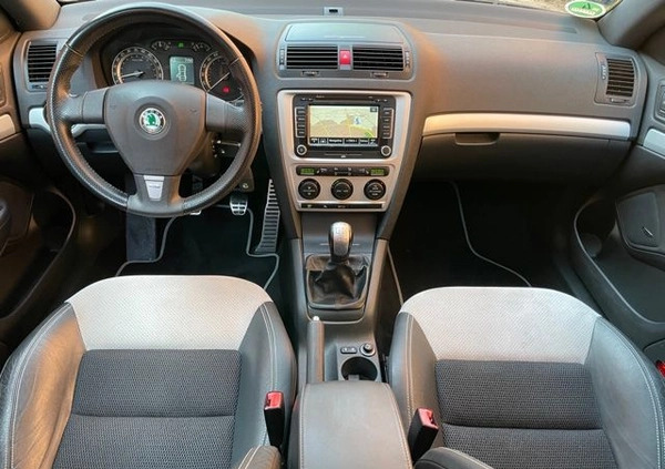 Skoda Octavia cena 21800 przebieg: 229000, rok produkcji 2008 z Karlino małe 301